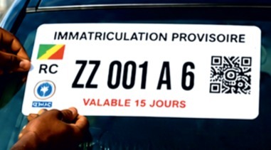 Vignette d'immatriculation provisoire : drapeau du Congo, RC, ZZ 001 A 6, valable 15 jours